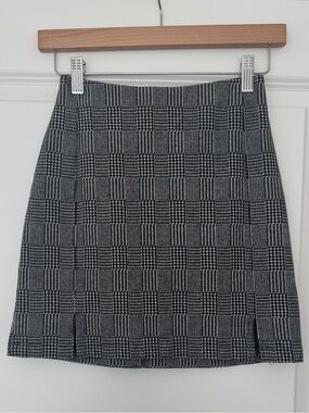 Brandy Melville Black and White Plaid Mini Skirt